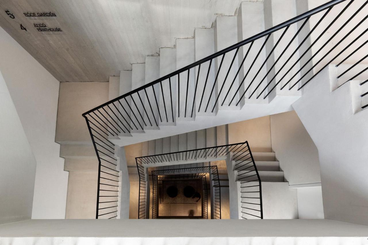 Отель The Newel Psychiko Афины Экстерьер фото Staircase